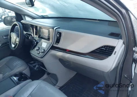 2017 Toyota Sienna Xle 8 Passenger from USA, damaged, VIN 5TDYZ3DC8HS791384